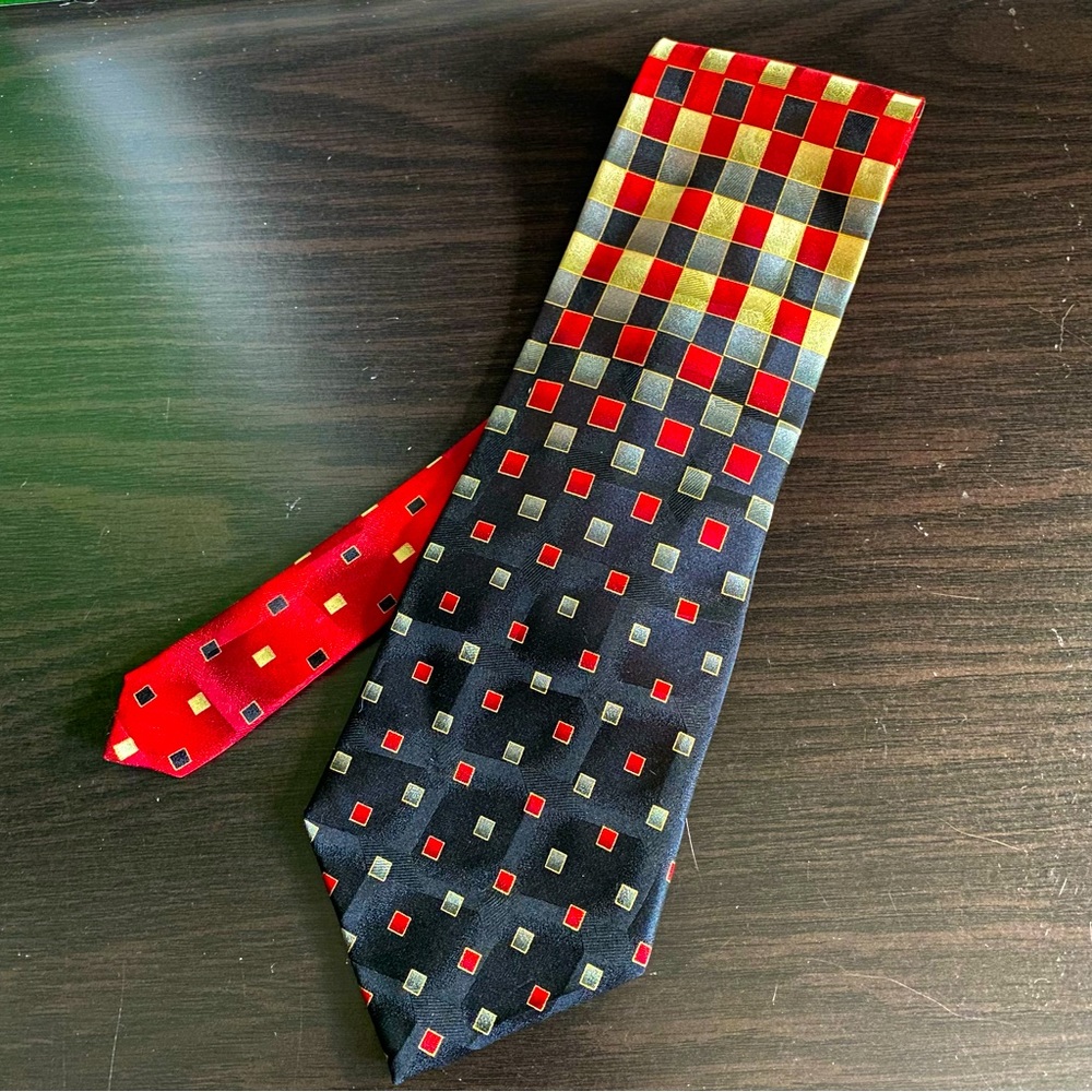 Vintage Red & Black DiMaggio Mens’ Tie